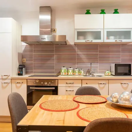 Junto Al Ayuntamiento - By Wehomes Apartmán *