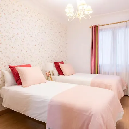 Junto Al Ayuntamiento - By Wehomes Santander
